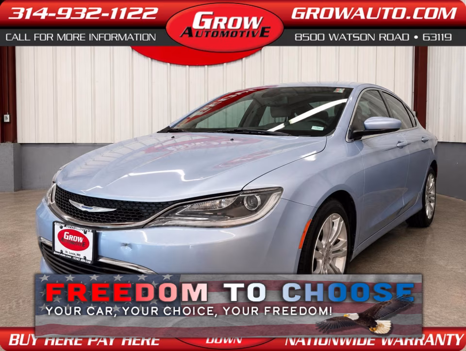 2015 Chrysler 200 Limited's photo