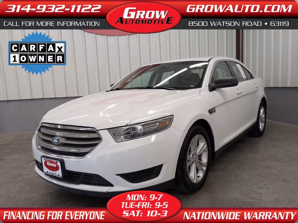 2019 Ford Taurus SE FWD's photo