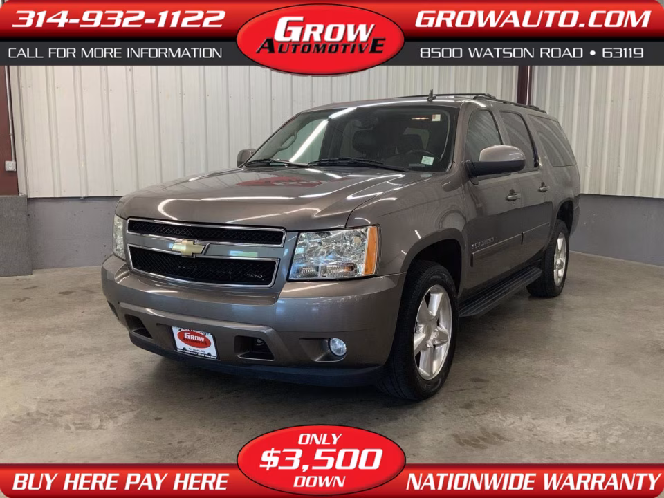 2011 Chevrolet Suburban 4WD 1500 LT's photo